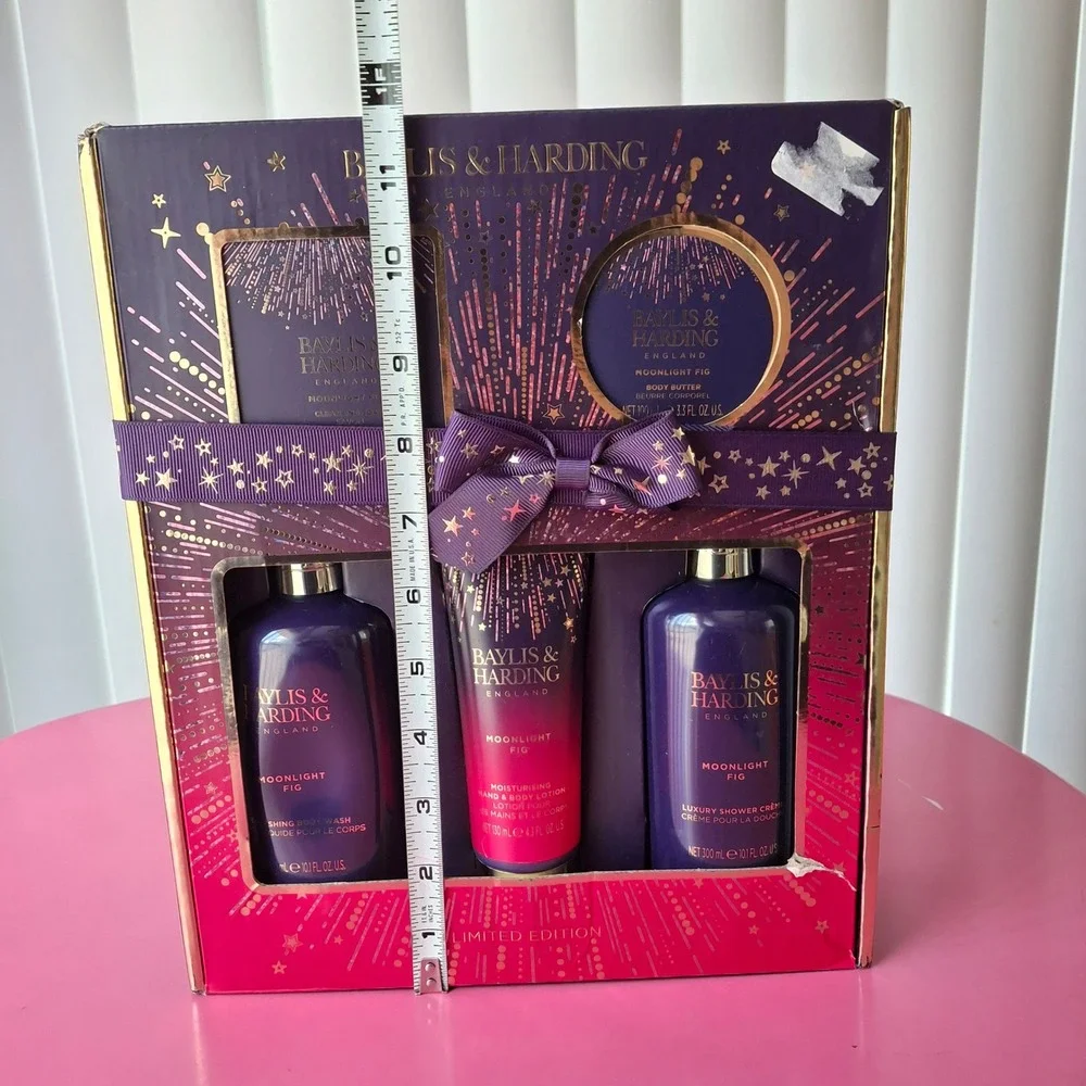 Baylis & Harding Moonlight Fig 5-Piece Bath & Body Gift Set Lotion Butter Soap
